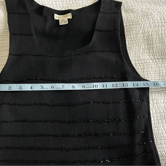Ann Taylor Women’s Black Sleeveless 100% Silk Beaded Tank Top Size Medium - Picture 6 of 9